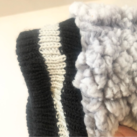 Daisy Fuentes Sherpa Lined Lodge Socks (NWT) - Picture 5 of 8